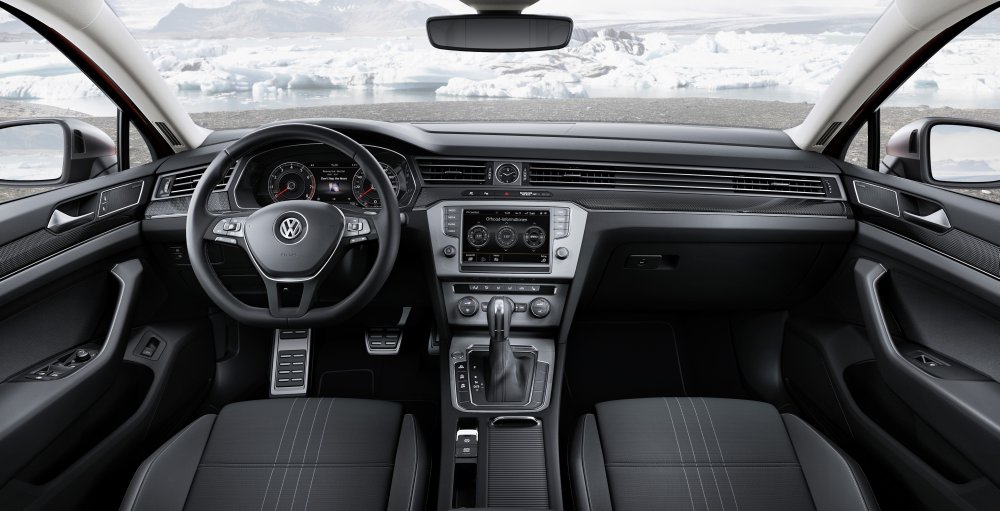 Volkswagen Passat Alltrack 1