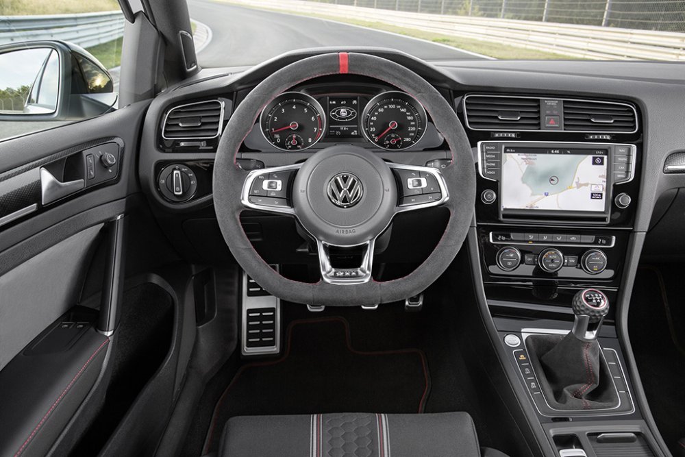 Nowy Golf GTI Clubsport 12
