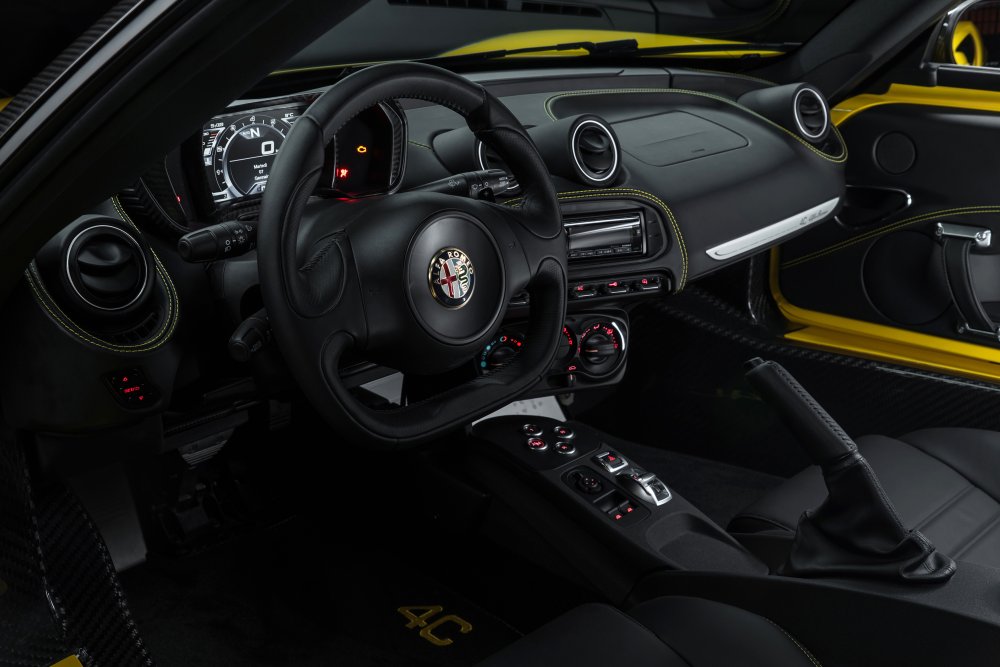 Alfa Romeo 4C Spider US version