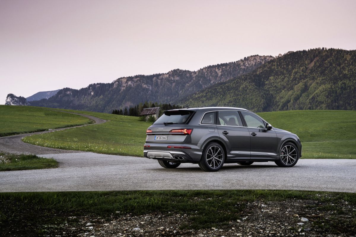 Audi SQ7 TFSI - 21