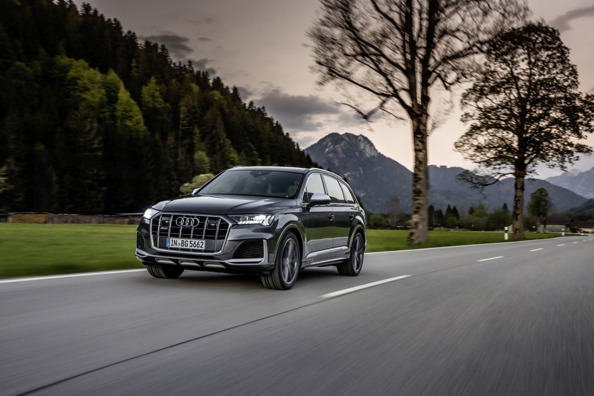 Audi SQ7 TFSI - 27